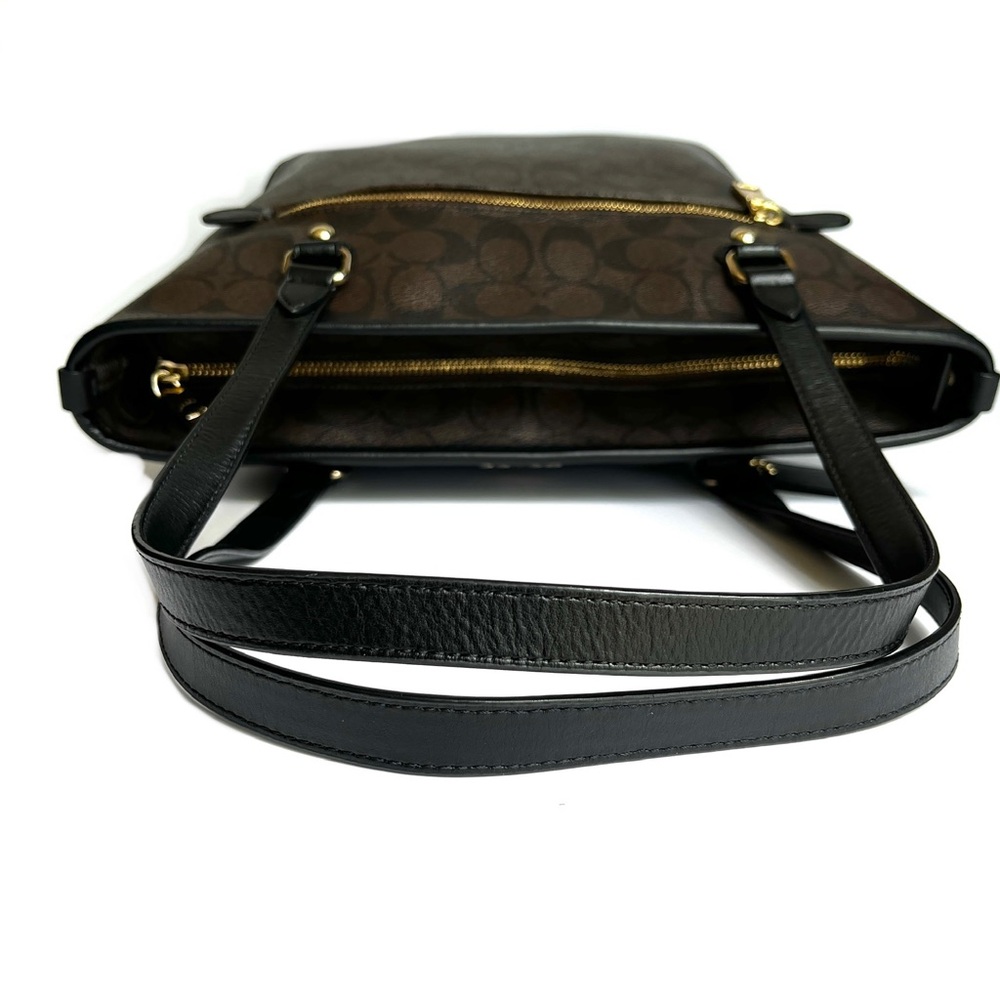 Coach Signature | Zip Top | Tote Bag - Picture 4 of 17